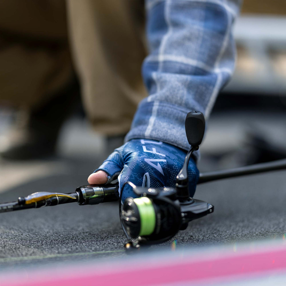 Solblok Fingerless Fishing Gloves